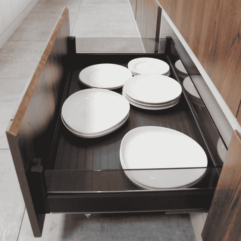 Khay kéo kính cường lục lòng bằng