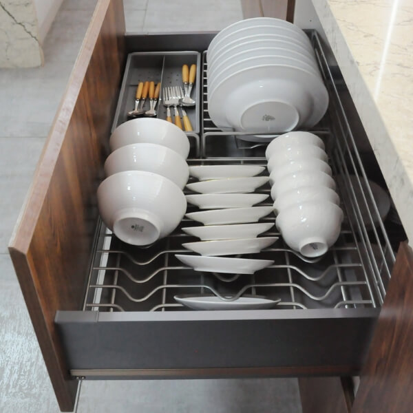 Khay kéo mỏng (công nghệ Nano dry Plated)